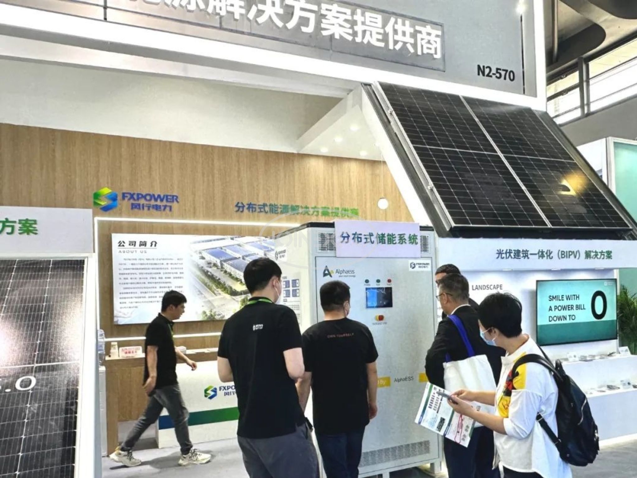 上海展臺設計搭建 | 風(fēng)行電力在SNEC光伏展開(kāi)啟“風(fēng)暴”模式