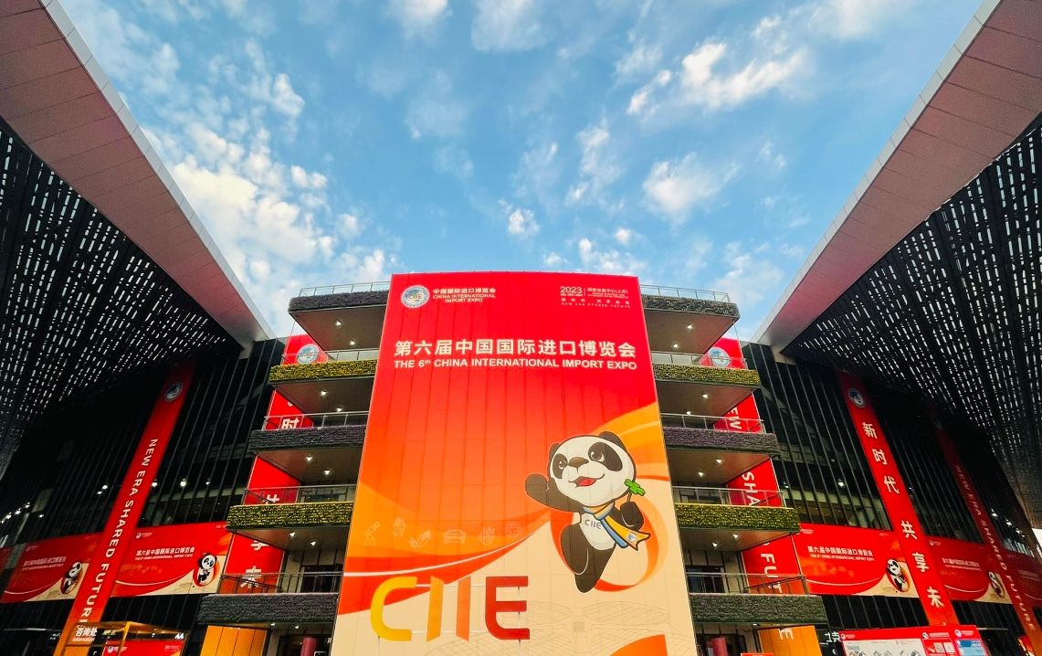 進(jìn)博會(huì )展臺設計，個(gè)性化定制，滿(mǎn)足不同品牌需求